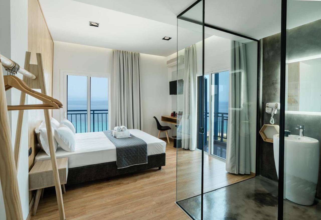 Vrachos Lofts Aparthotel Afytos Ngoại thất bức ảnh